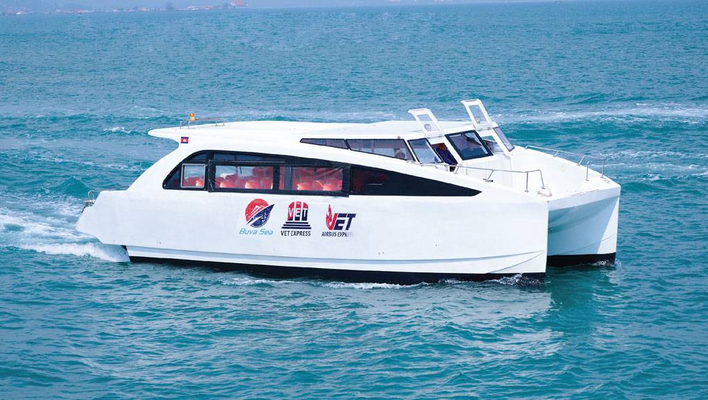 High Speed Catamaran - 40 Seats